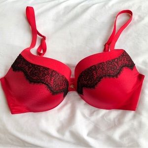 Victoria Secret red laced push-up bra 34C